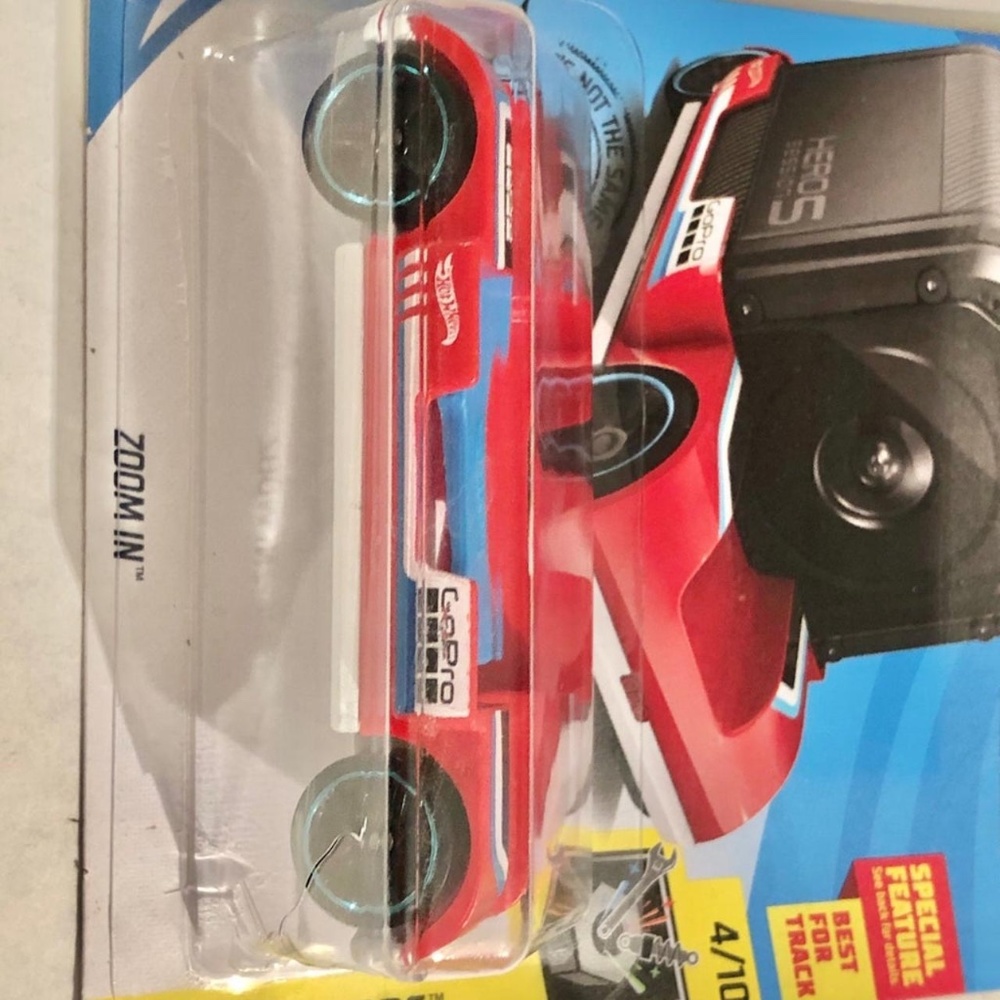 Hot Wheels Experimotors Zoom In GoPro Car Vehicle Brand New - Picture 4 of 4